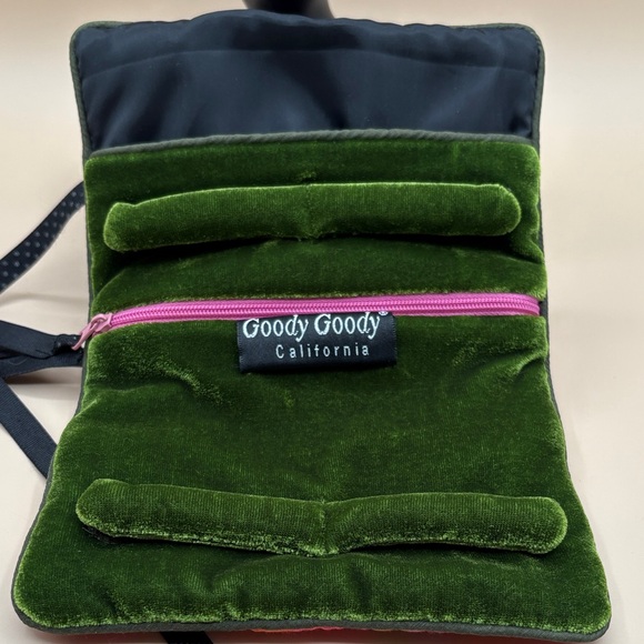 Goody Goody Floral Embroidered Jewelry Travel Bag - Picture 8 of 8